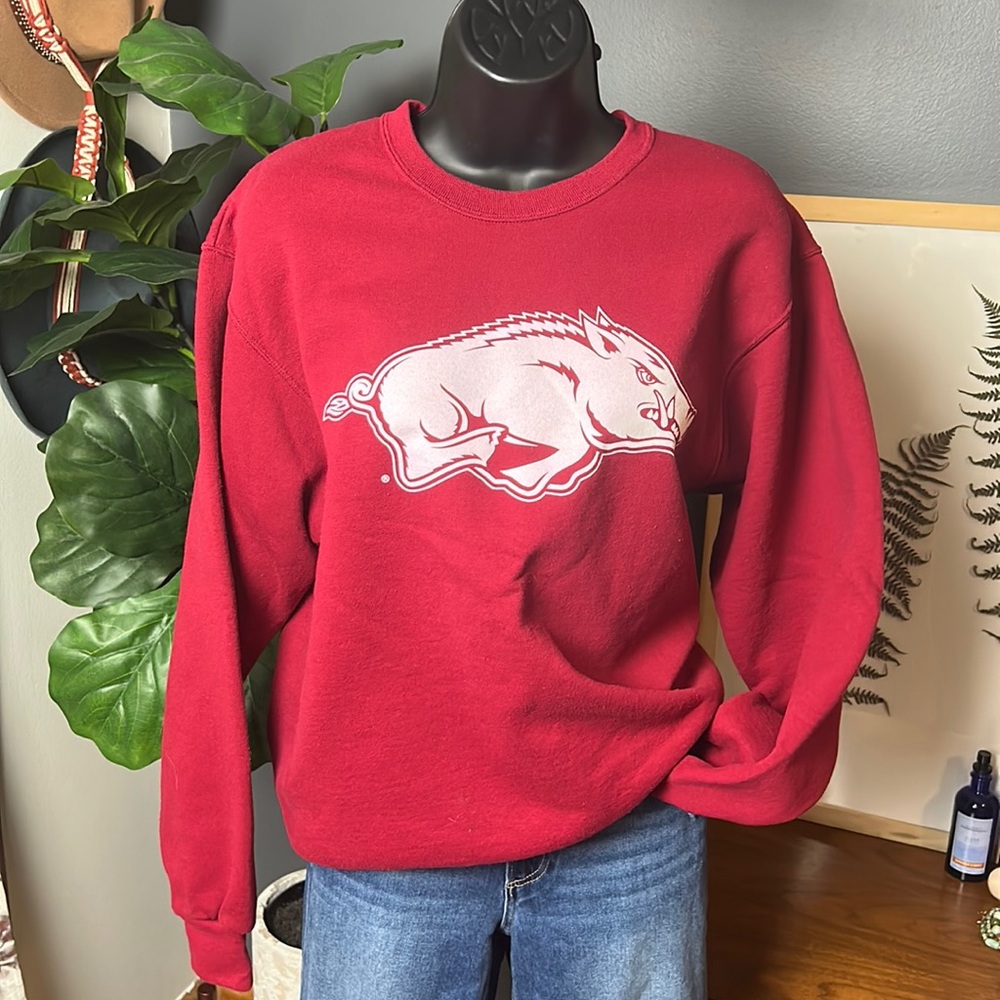 MV Sport Arkansas Razorbacks Crew Neck Sweatshirt